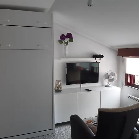Apartment Atico Tipo Loft Centro De Mugardos