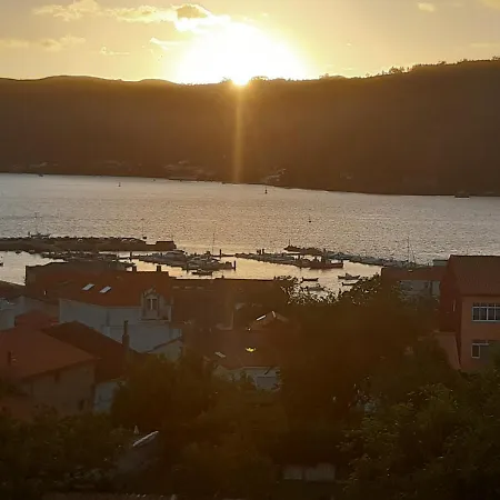 Atico Tipo Loft Centro De * Mugardos