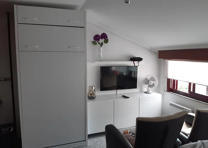 Lägenhet Atico Tipo Loft Centro De Mugardos