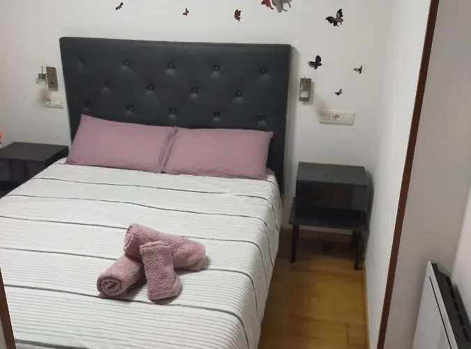 Atico Tipo Loft Centro De Lägenhet Mugardos