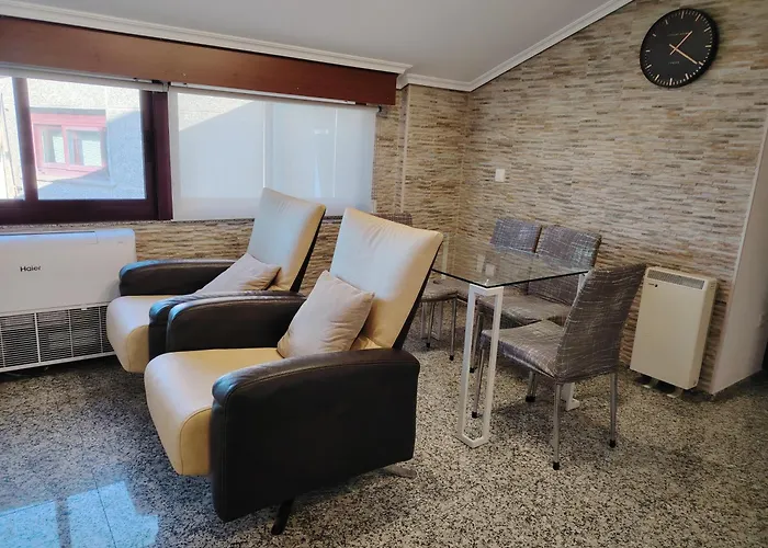 Atico Tipo Loft Centro De * Mugardos